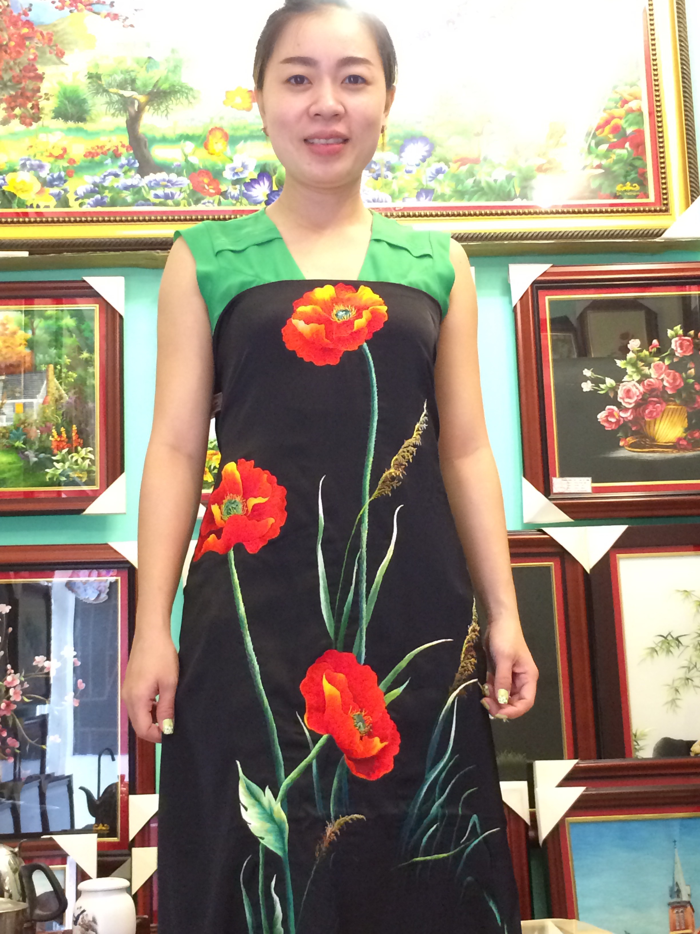 Áo dài thêu 'Mẫu thêu hoa Poppy (911)' Áo dài thêu 'Mẫu thêu hoa Poppy (911)'
