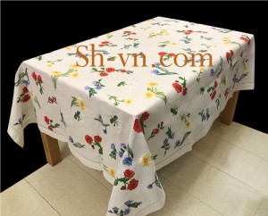 Khăn thêu trải bàn 'Mẫu Vườn hoa (708)'