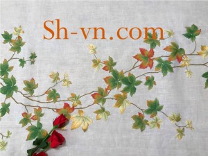 Khăn bàn thêu tay 'Mẫu lá Thu Phong (111)'