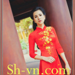 Áo dài lụa thêu hoa sen 'Mẫu hoa sen 1202'