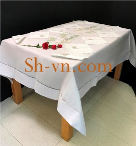 Khăn trải bàn đẹp tại Hà Nội 'Mẫu khăn thêu 339'