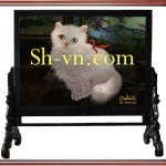 Tranh thêu tay Sài Gòn 'Mèo may mắn 3070'