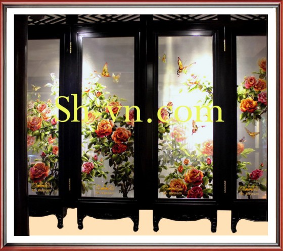 Tranh thêu tay Hà Nội 'Hoa hồng 141'