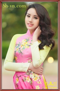 Áo Dài Cách Tân Thêu Tay ‘Mẫu thêu hoa (221)’
