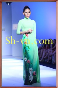 Các Mẫu Áo Dài Thêu Đẹp ‘Mẫu thêu hoa (416)’