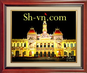 Tranh thêu lụa 'UBND Thành phố'
