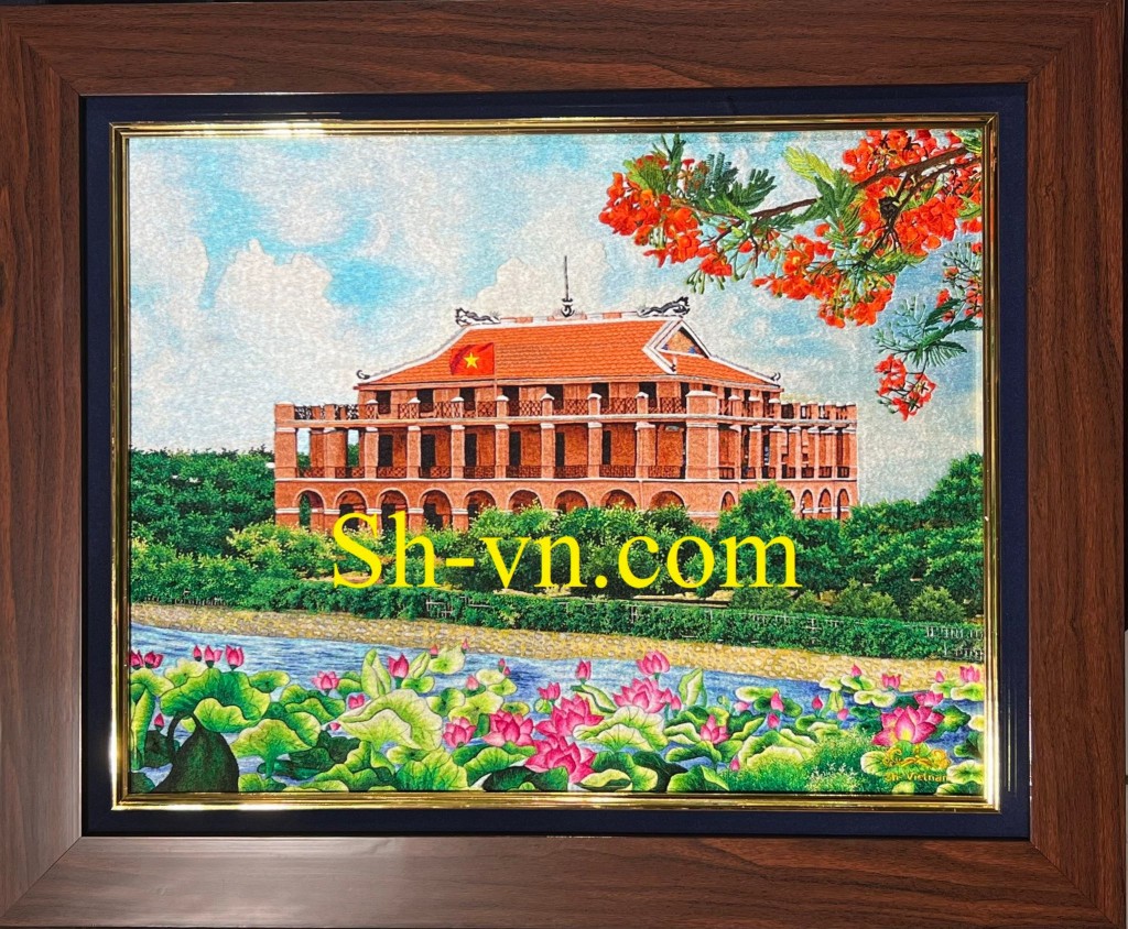 Tranh-theu-tay-ben-cang-nha-rong (12)