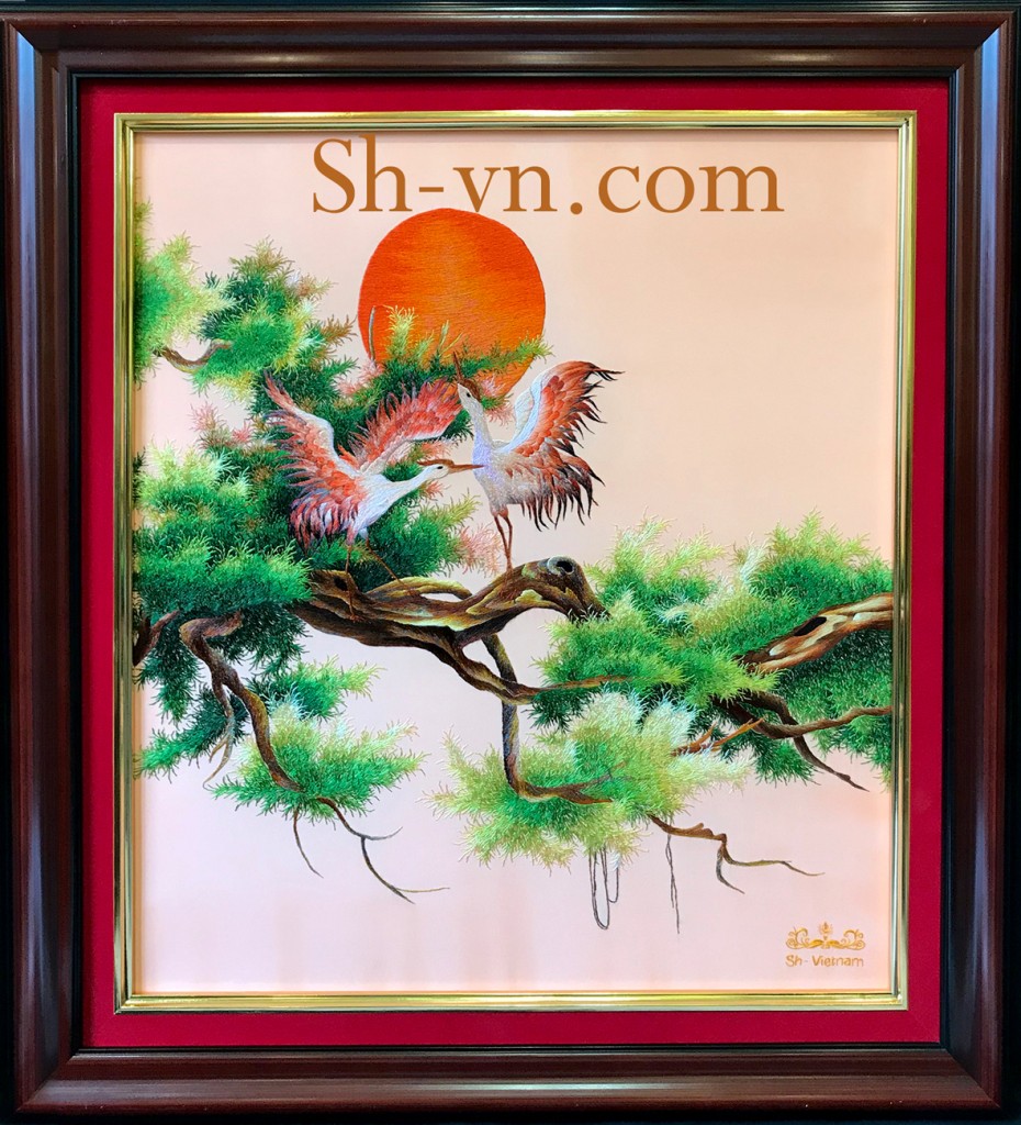 Tranh thêu Tùng hạc ‘Vũ điệu hoàng hôn’ (12) Tranh-theu-tung-hac-sh (4)