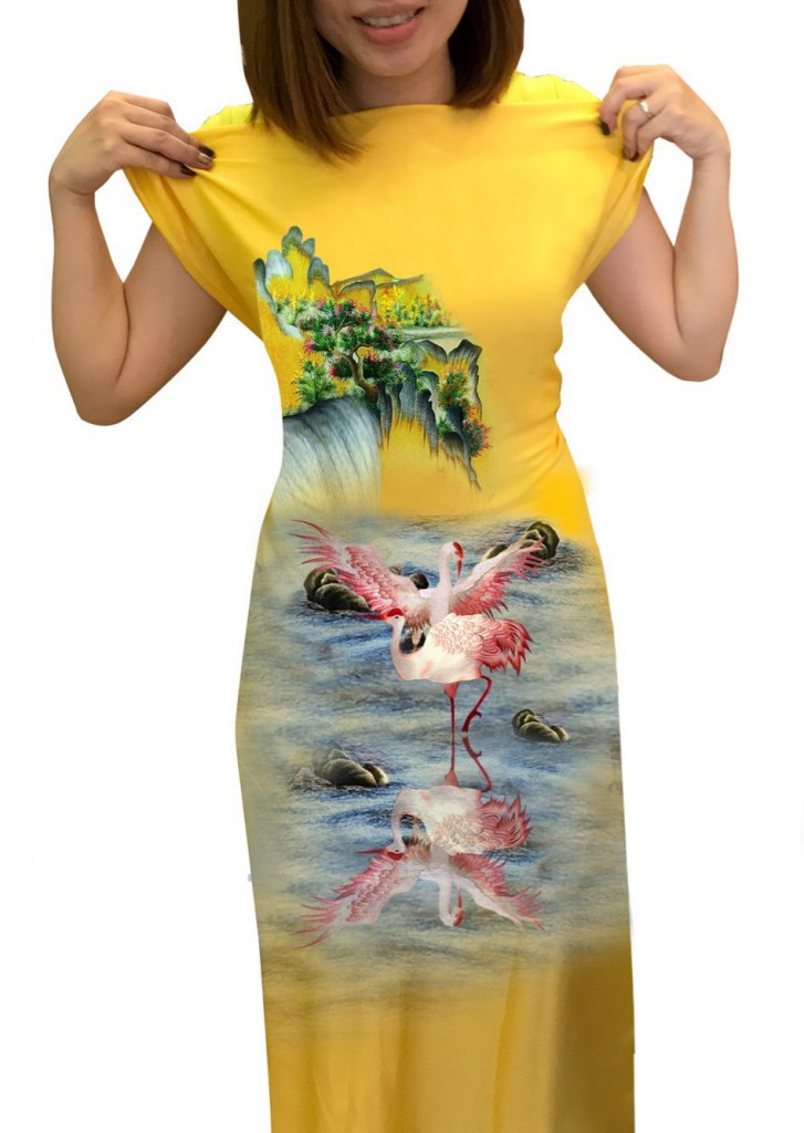 Áo dài thêu tay hoa sen "Họa tiết Hạc Hồng (60)" Ao-dai-theu-tay-hoa-sen-sh (60)