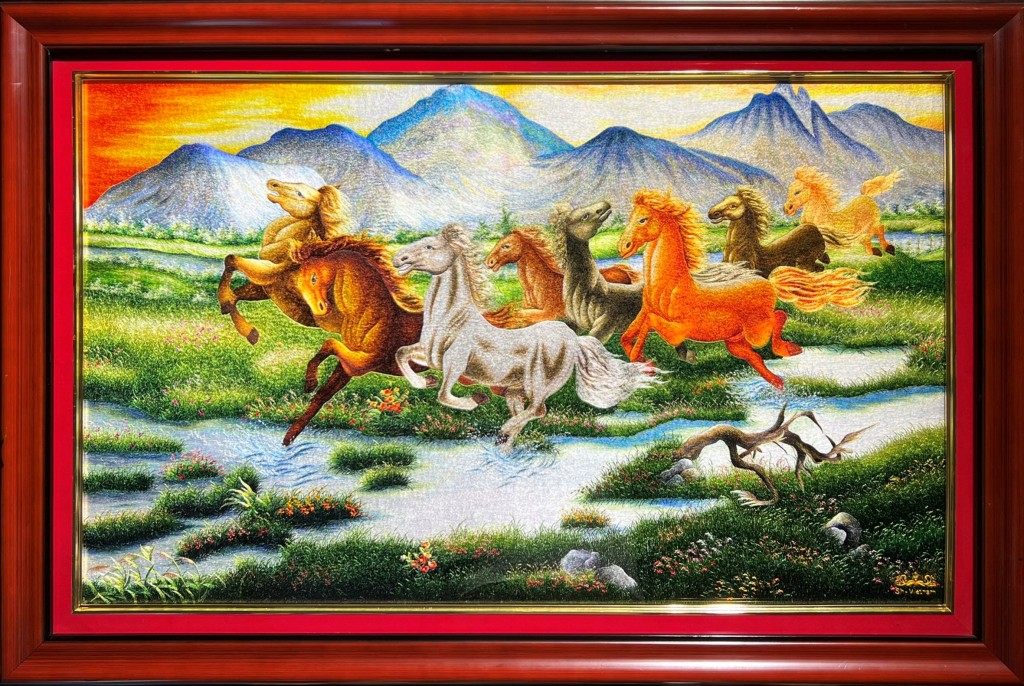 Tranh thêu chỉ lụa "Mã đáo thành công" Tranh-theu-chi-lua-sh (77)