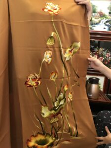 Top 10 Best Áo Dài Thêu Tay California "Họa tiết Hoa Sen (8)" top-10-best-ao-dai-theu-tay-california (8)