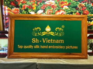 custom-silk-hand-embroidery (6)