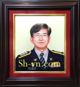 Hand Embroidered Portrait 'Portrait' (4) hand-embroidered-portrait (4)